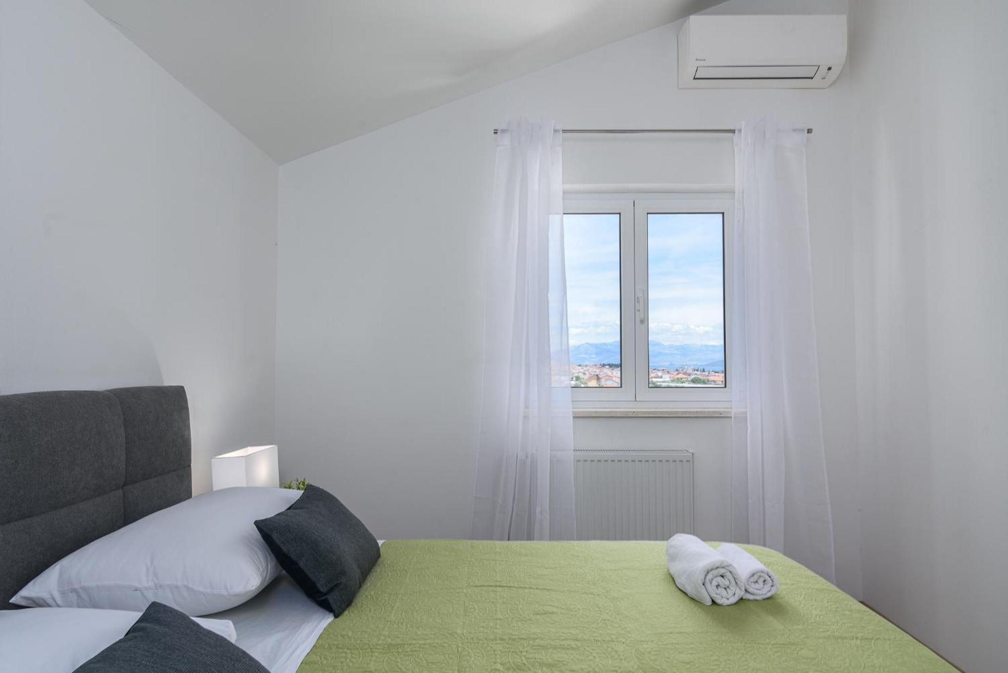 Apartments Eva Trogir Luaran gambar