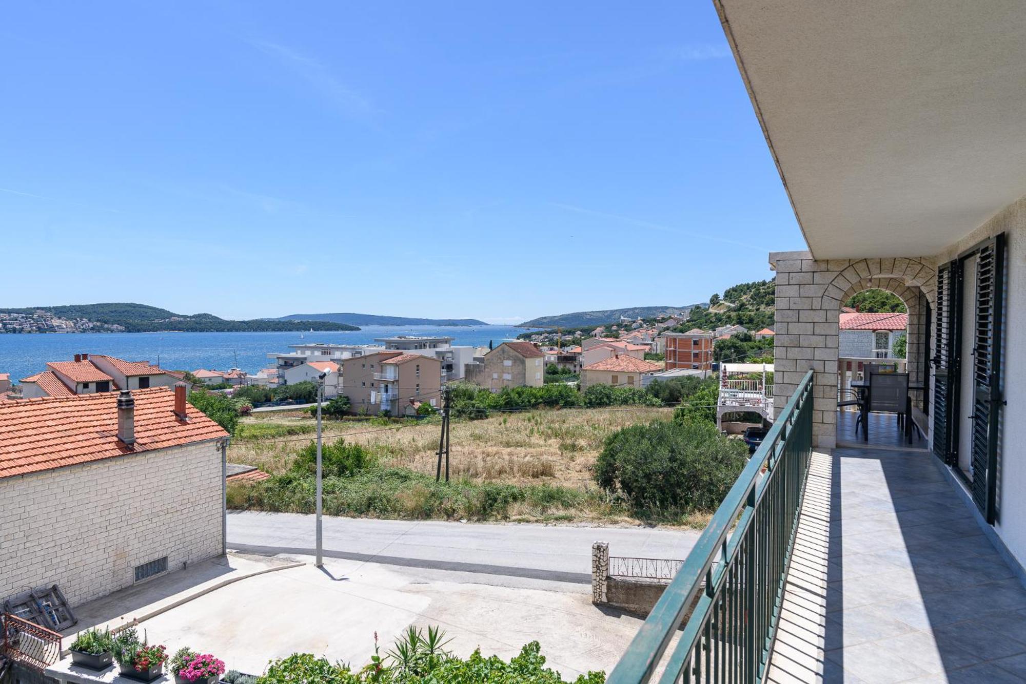 Apartments Eva Trogir Luaran gambar