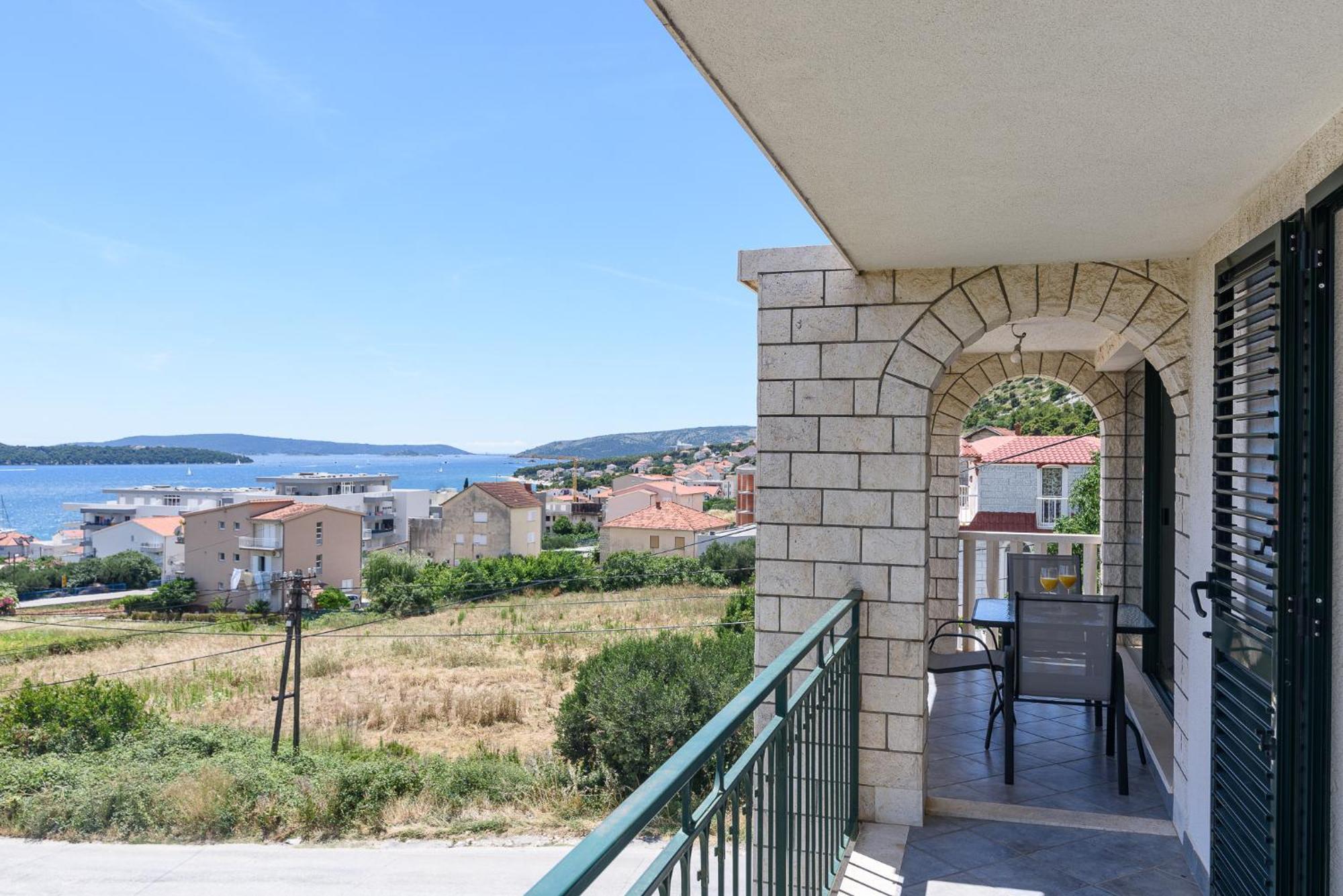 Apartments Eva Trogir Luaran gambar