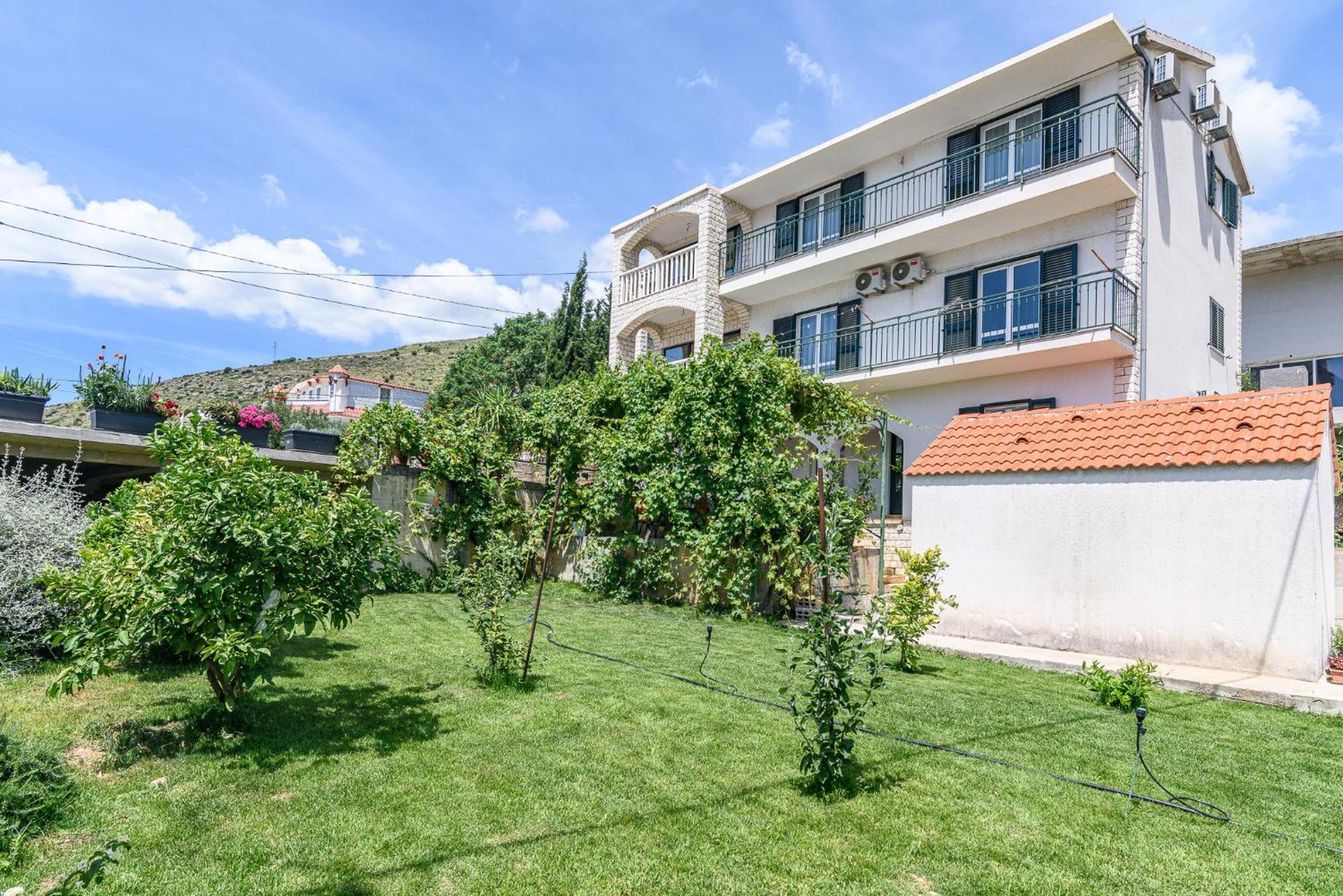 Apartments Eva Trogir Luaran gambar